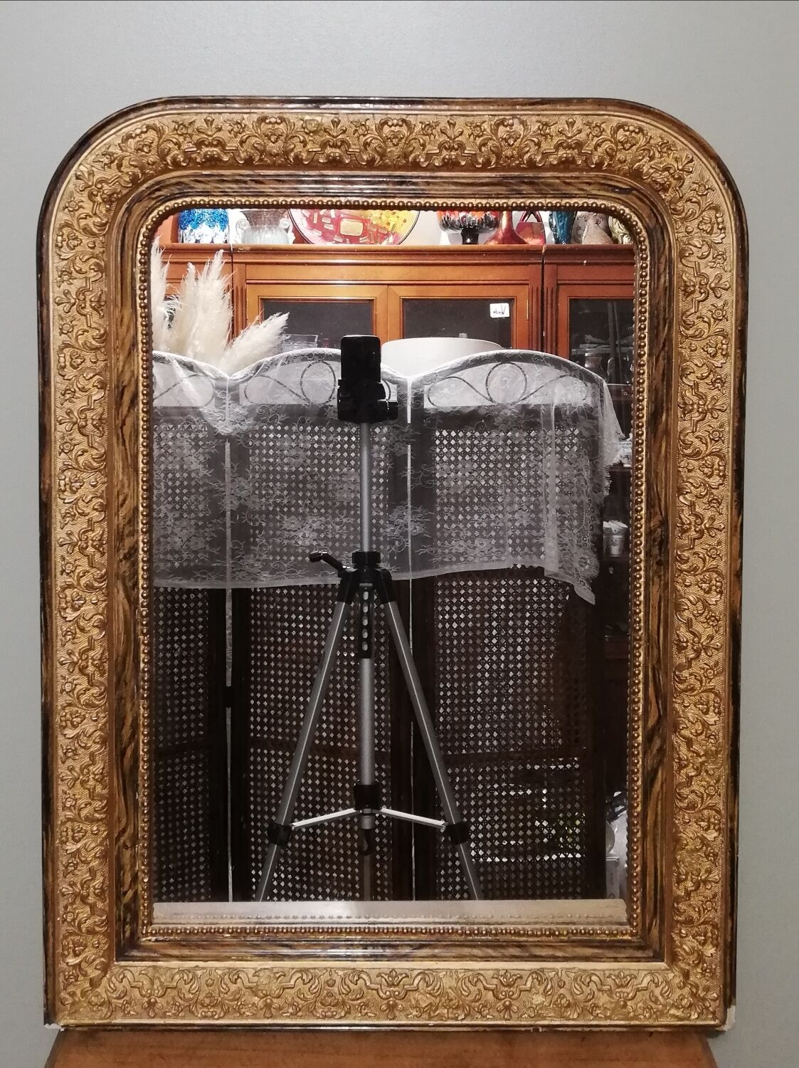 Louis Philippe style mirror in elm-veneered wood and gilded stucco height 83cm