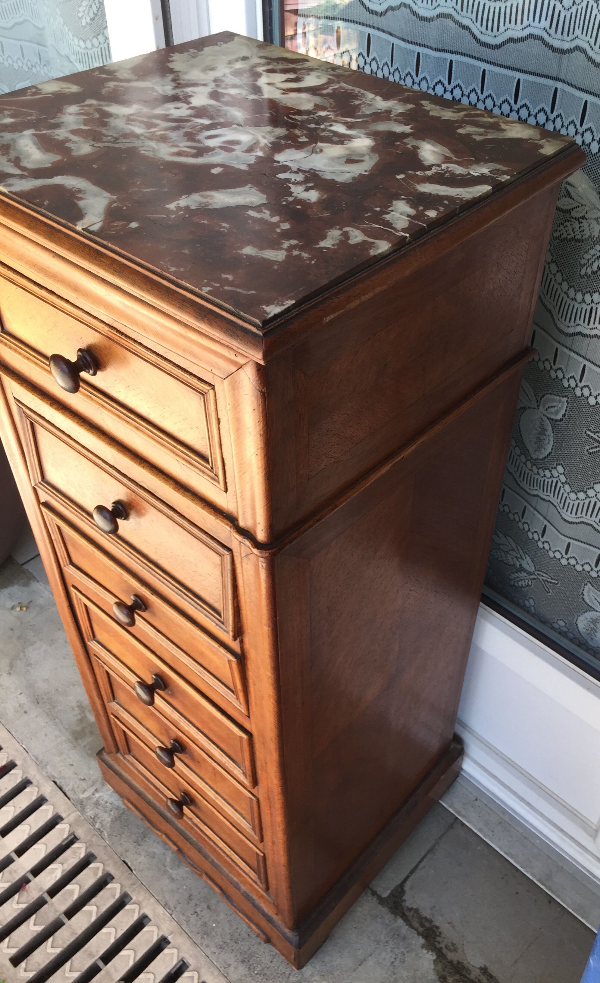 Old chest of drawers