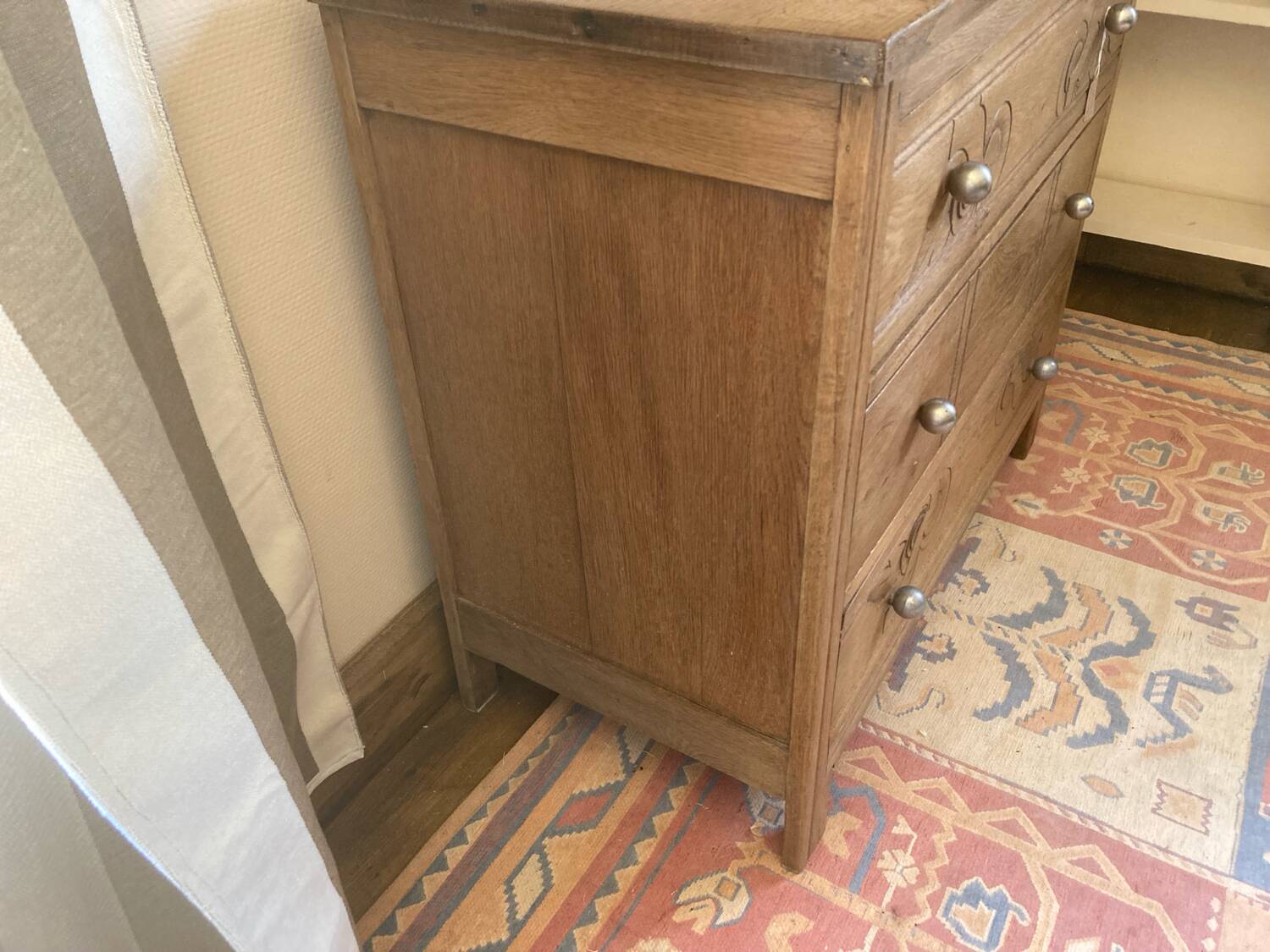 1930 chest of drawers