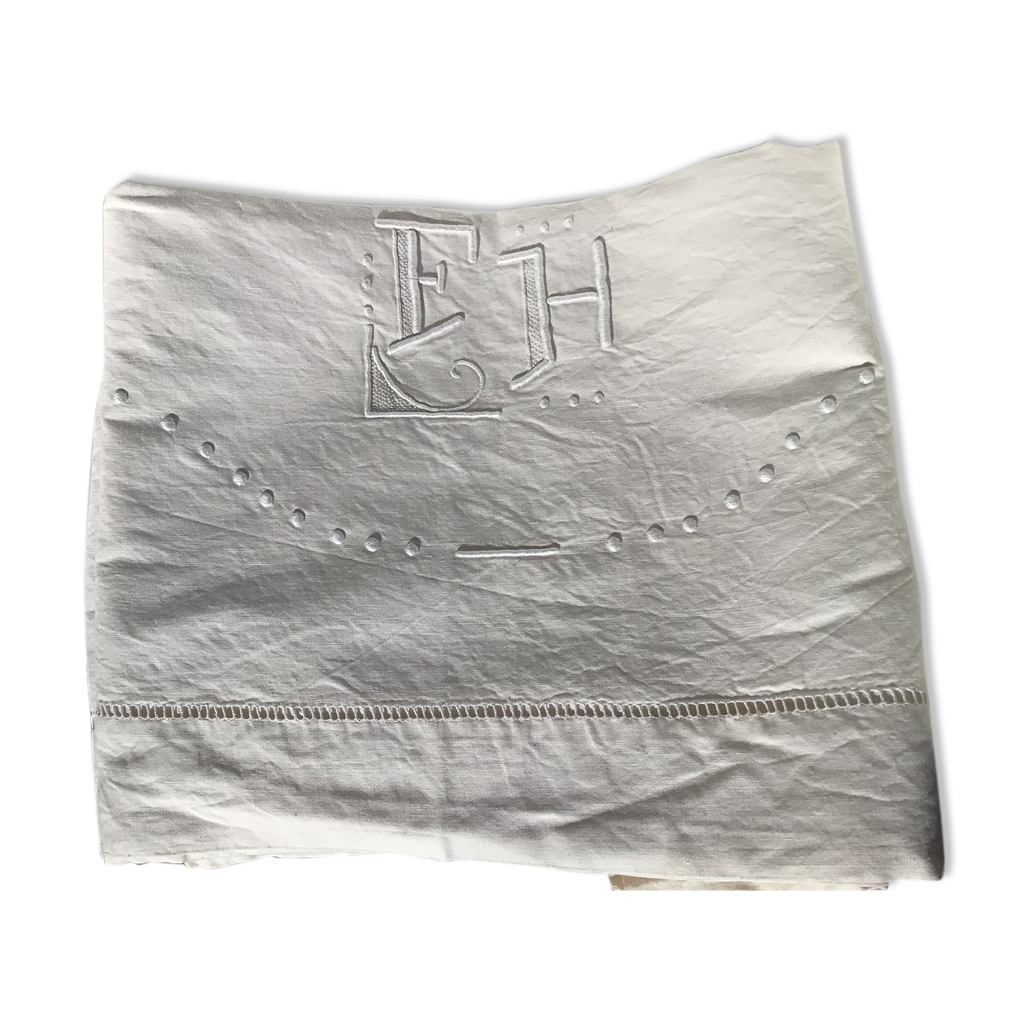 2-seater sheet embroidered FH and mestizo cream tablets