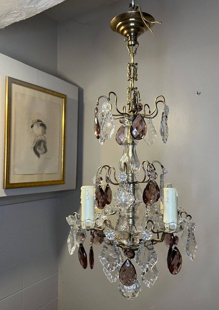Chandelier with pendants