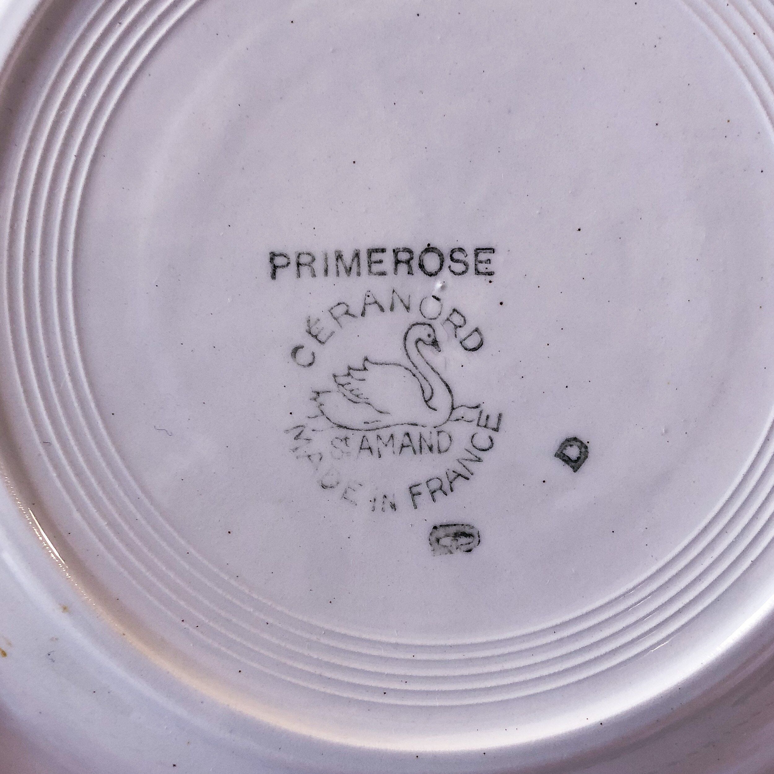 set of 8 hollow plates Primerose Ceranord