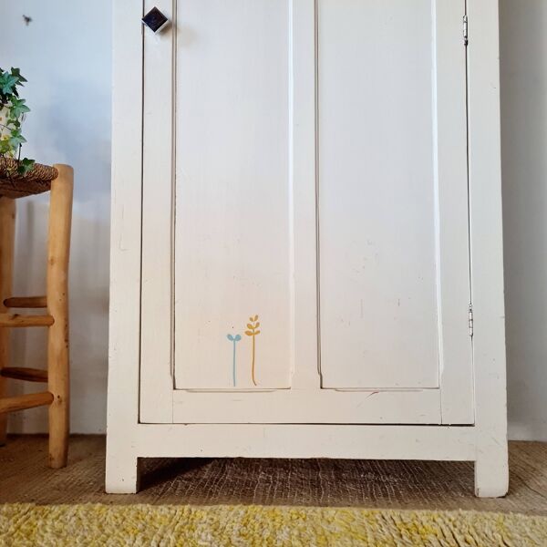 Bonnetière parisienne ancienne - Blanc crème - panneautée