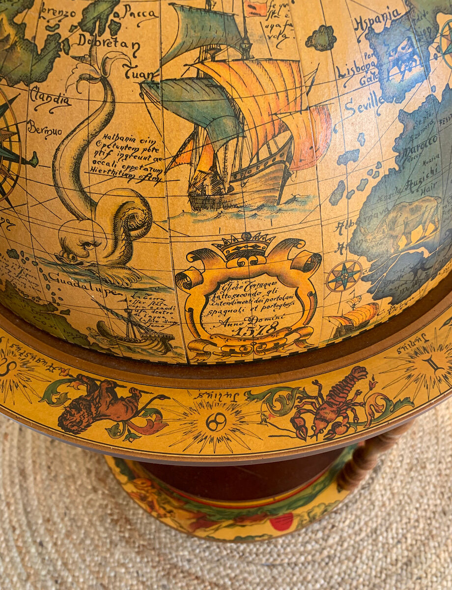 Bar globe terrestre