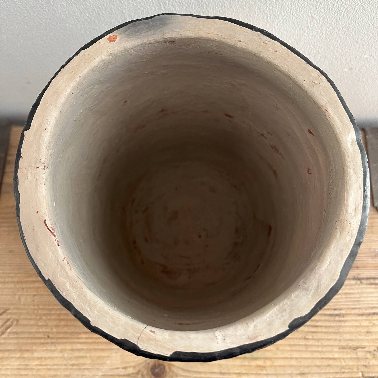 Sejnane vase