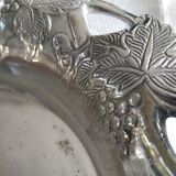 Silver metal fruit cup