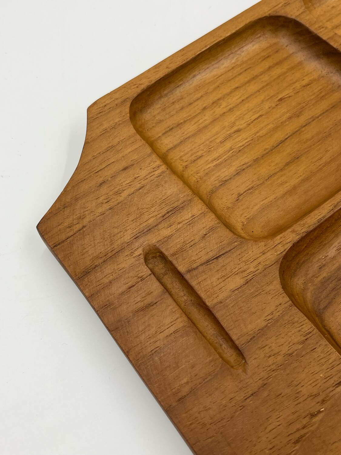 Solid wood aperitif dish