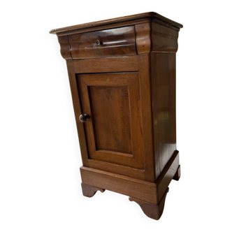 Bedside table