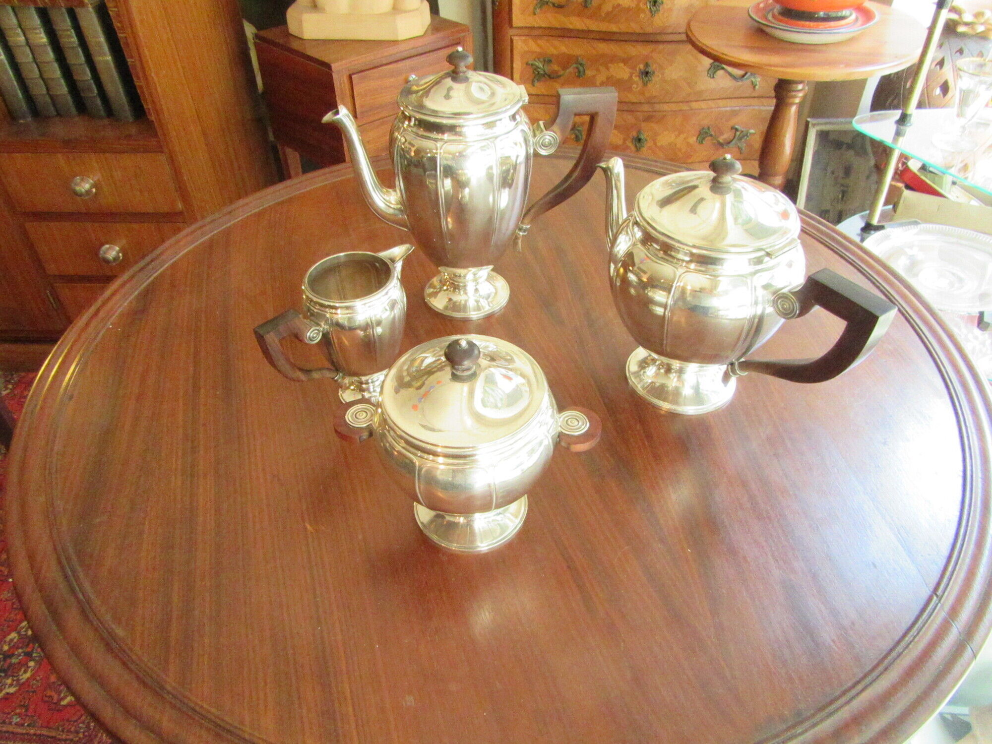 Service à thé et à café en métal argenté Christofle