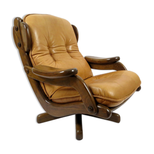 Fauteuil brutaliste en