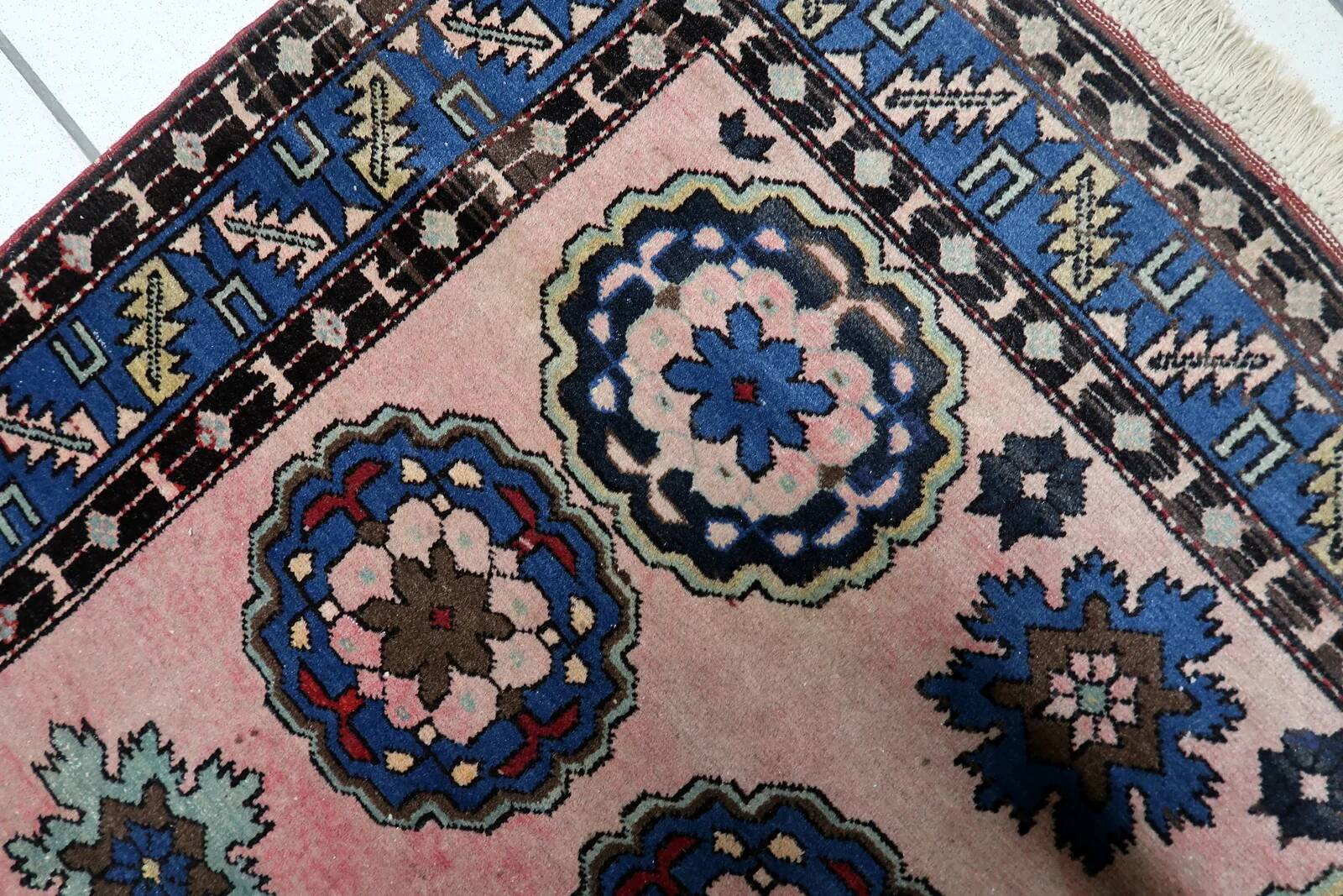 Handmade vintage Persian Malayer rug 115cm x 188cm, 1950s