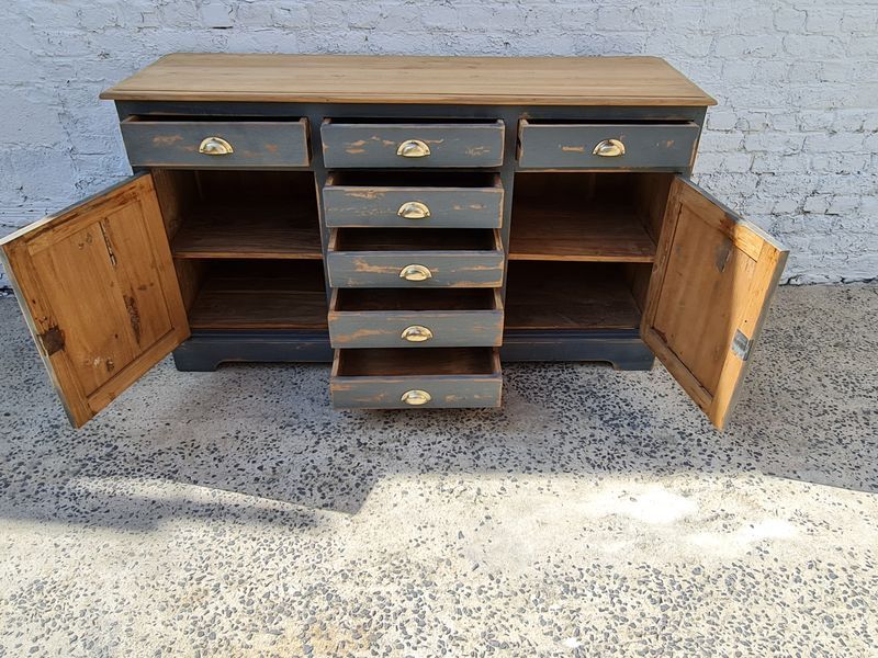 Cabinet bahut seven drawers and two doors patina gray