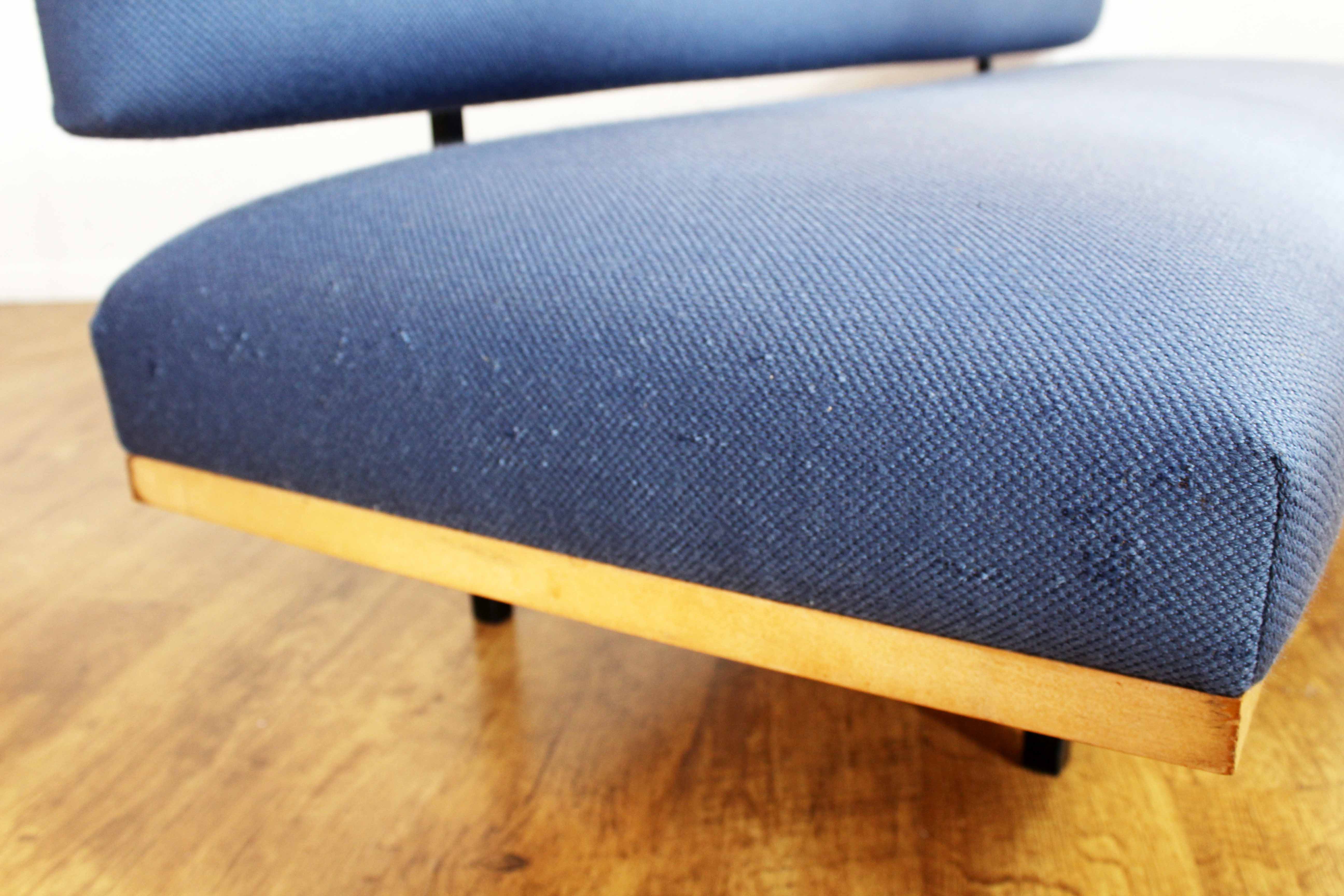Daybed sofa bench