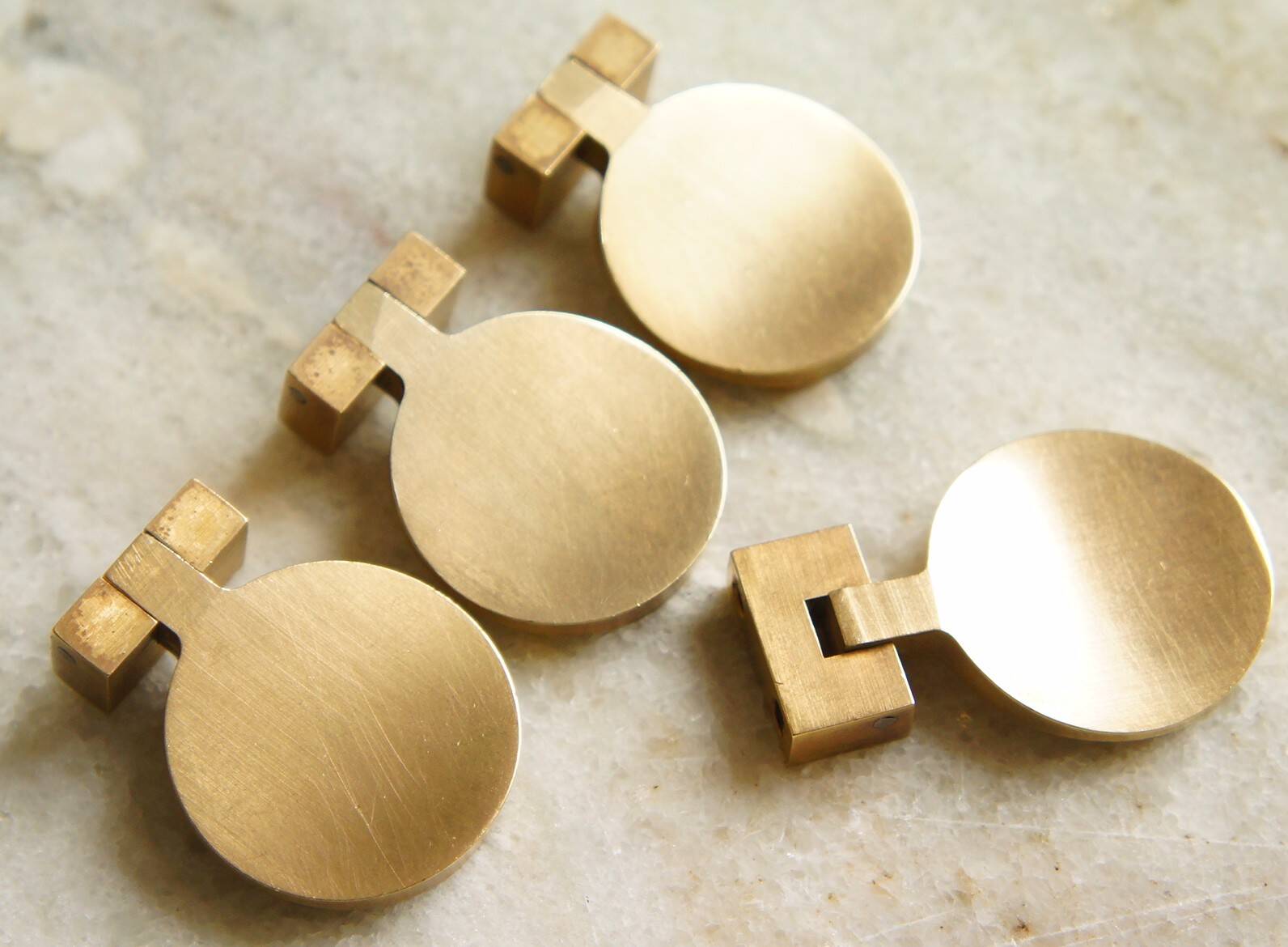 Set of 4 pendants/Scandinavian furniture knobs in solid brass