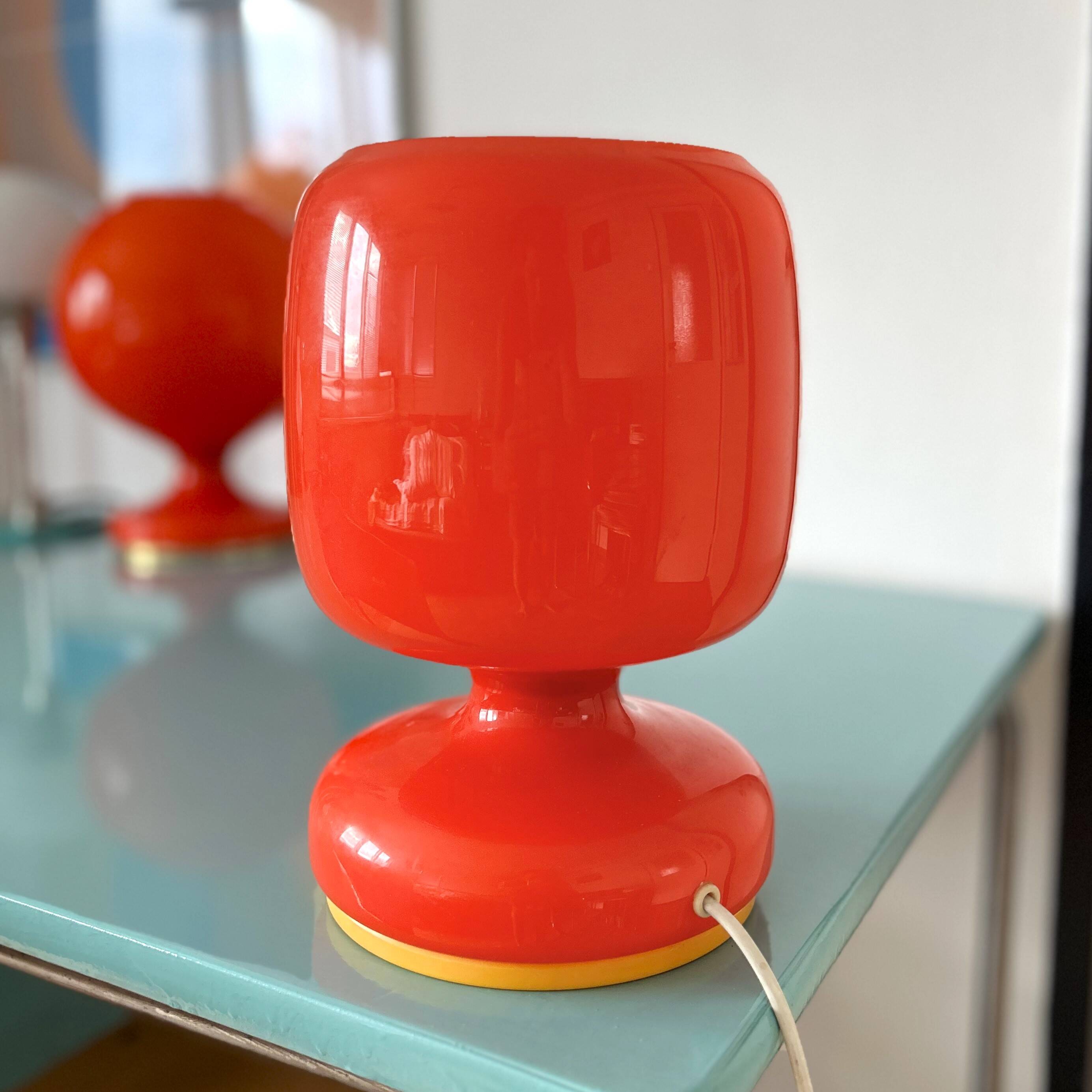 Lampe de bureau vintage en verre opale pour Osvetlovaci Sklo, Tchécoslovaquie