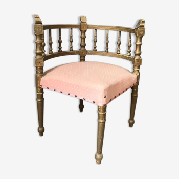 Antique corner chair, pink edge