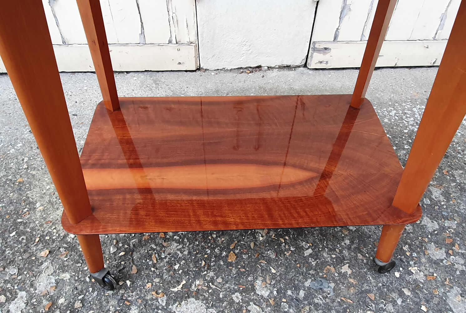 Desserte, TV table, varnished wood, from the 1950s
