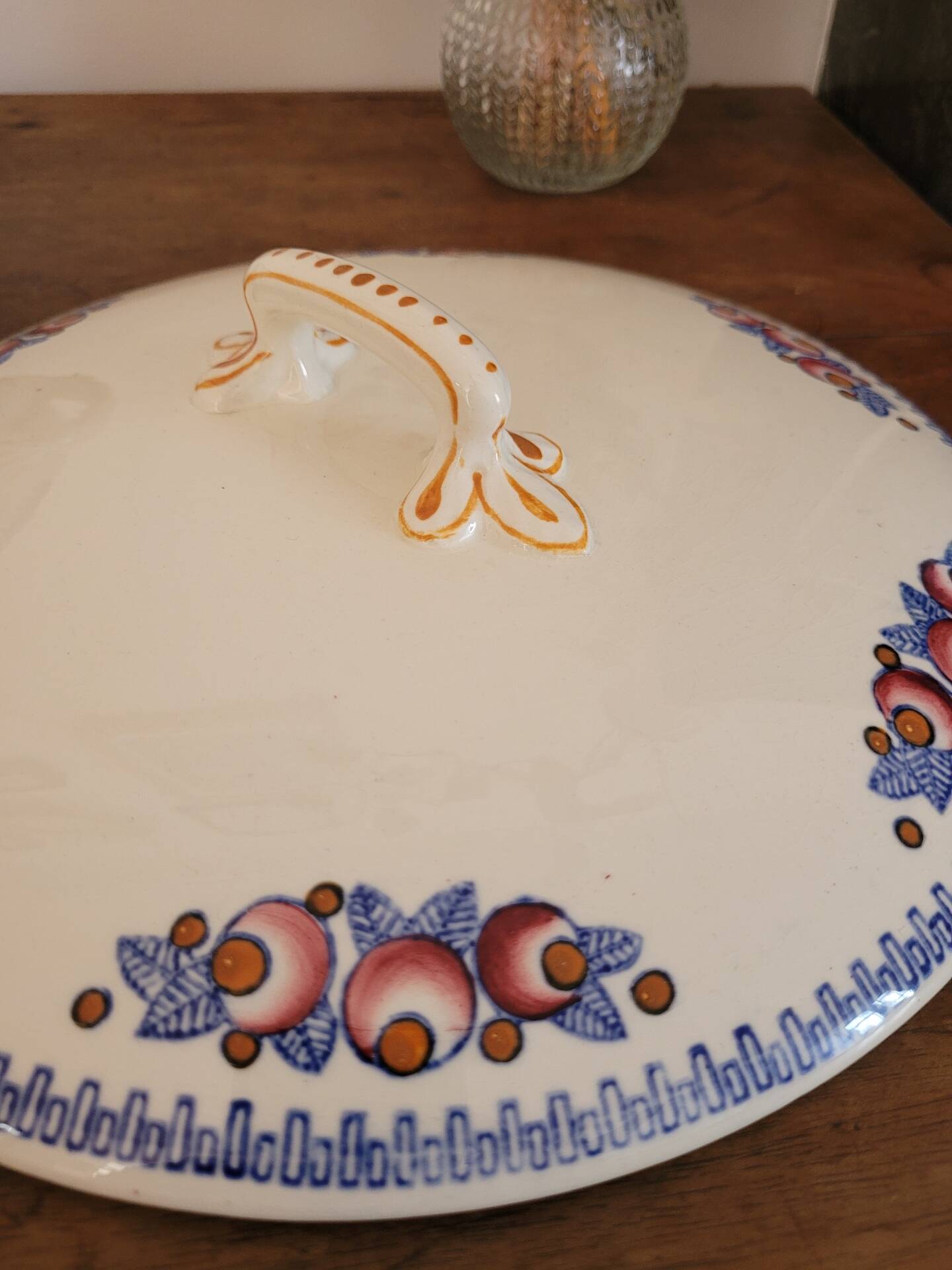 Fontenay soup tureen from Longwy