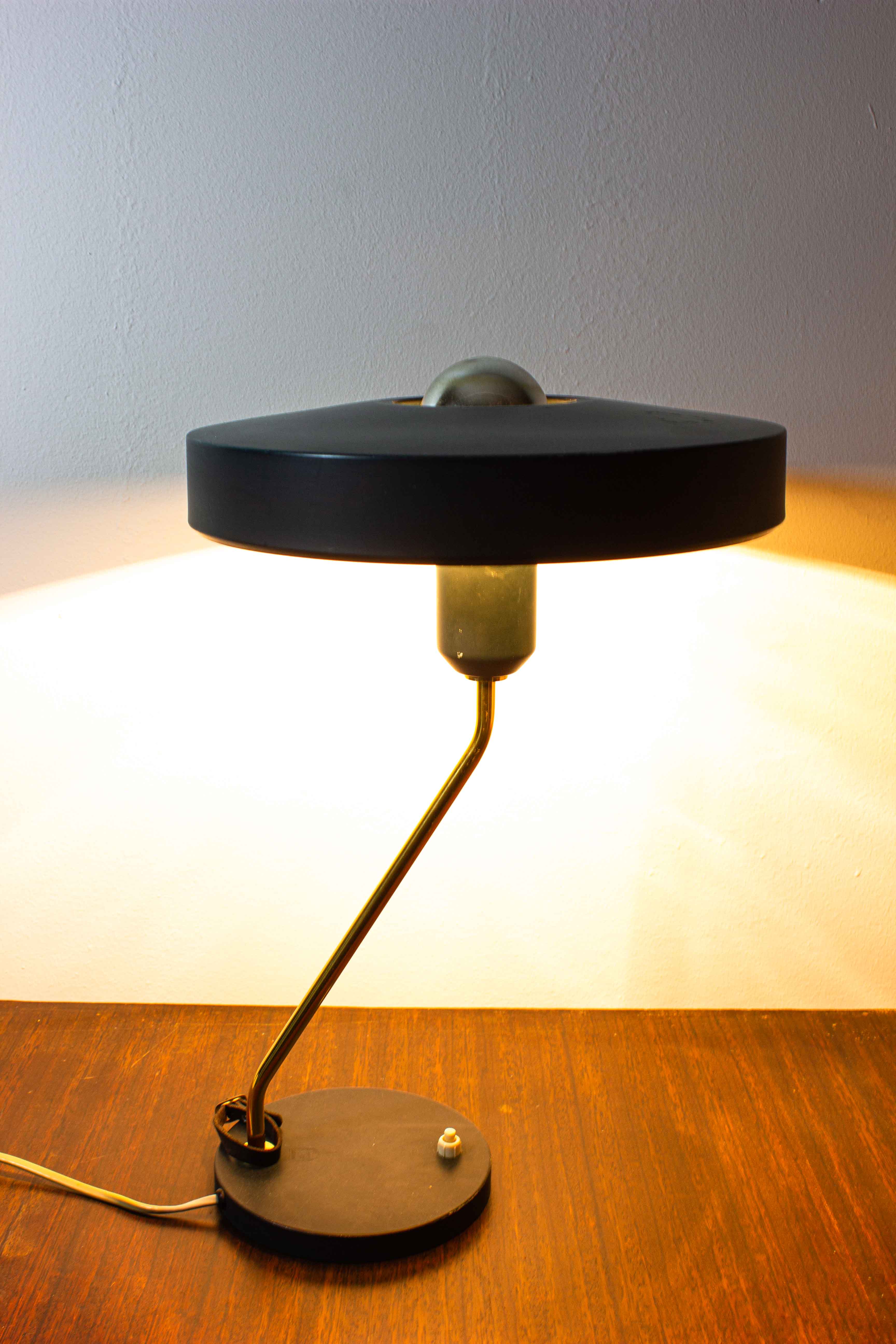 Lampe de bureau Romeo par Louis Kalff