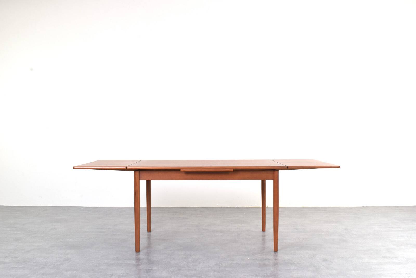 Mid-Century Danish Extendable Teak Dining Table from Rogenstrup Möbelfabrik