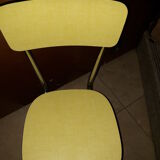 Paire de chaises en formica jaune  vintage