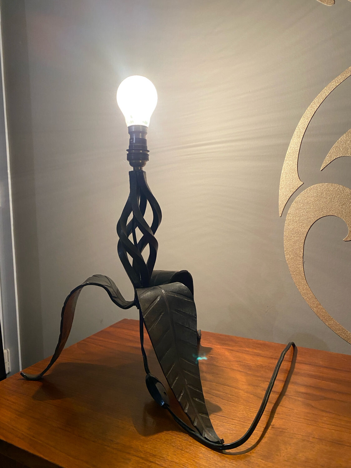 Wrought iron table lamp
