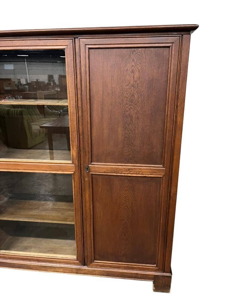 vintage wooden display cabinet XL / shelf / furniture