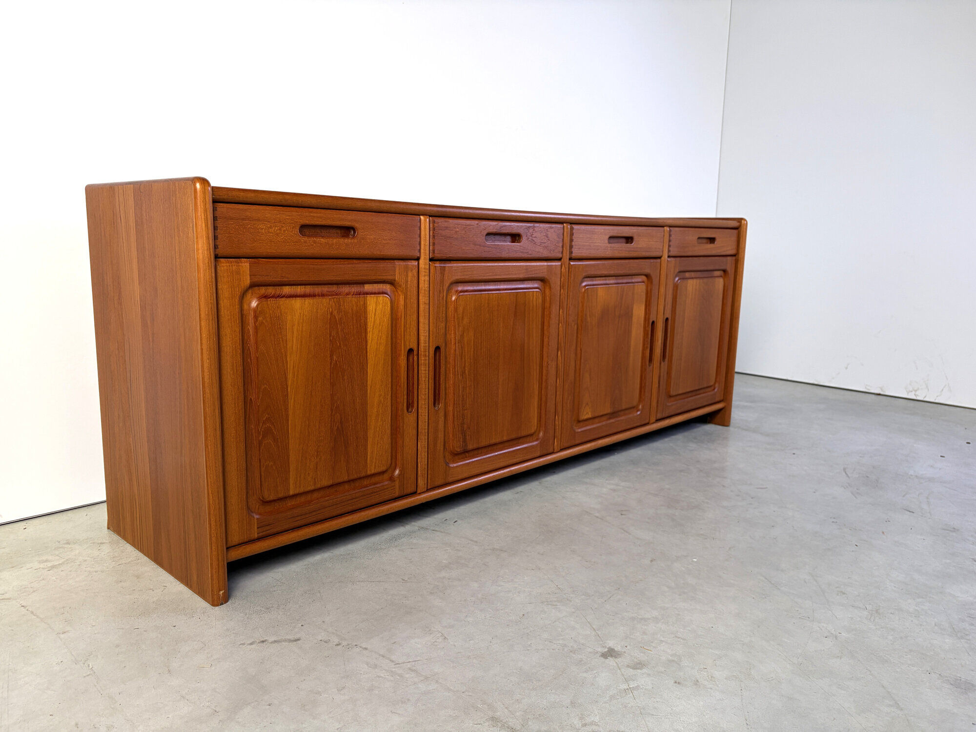 Mid century Scandinavian sideboard by Dyrlund, 1960s