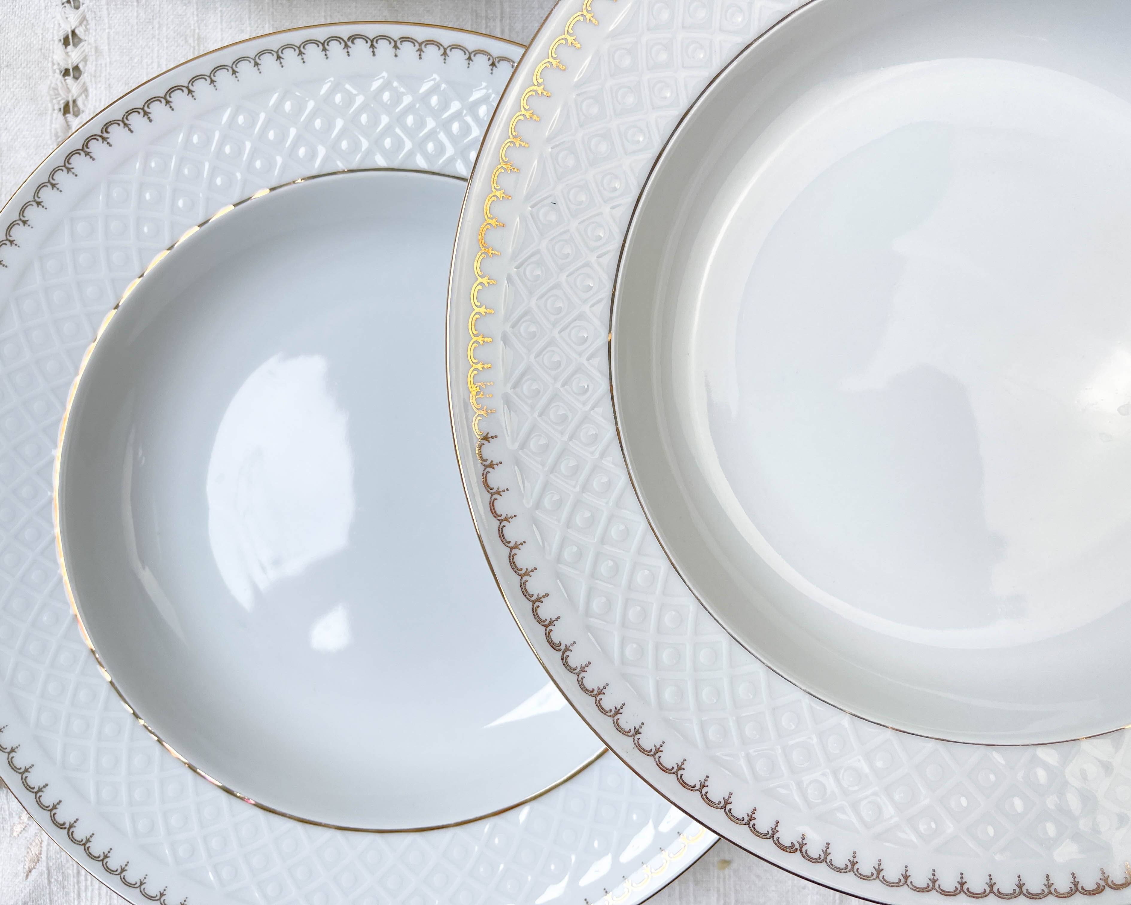 6 deep plates in white and gold porcelain, Bavaria model "Annabell"