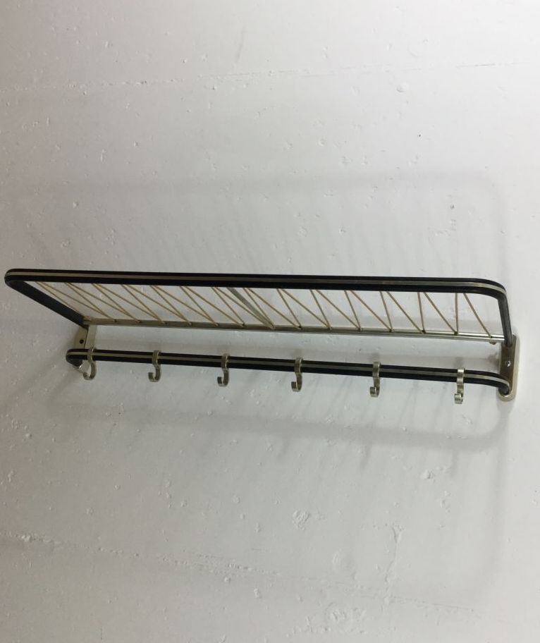 Door wall 1950s coats