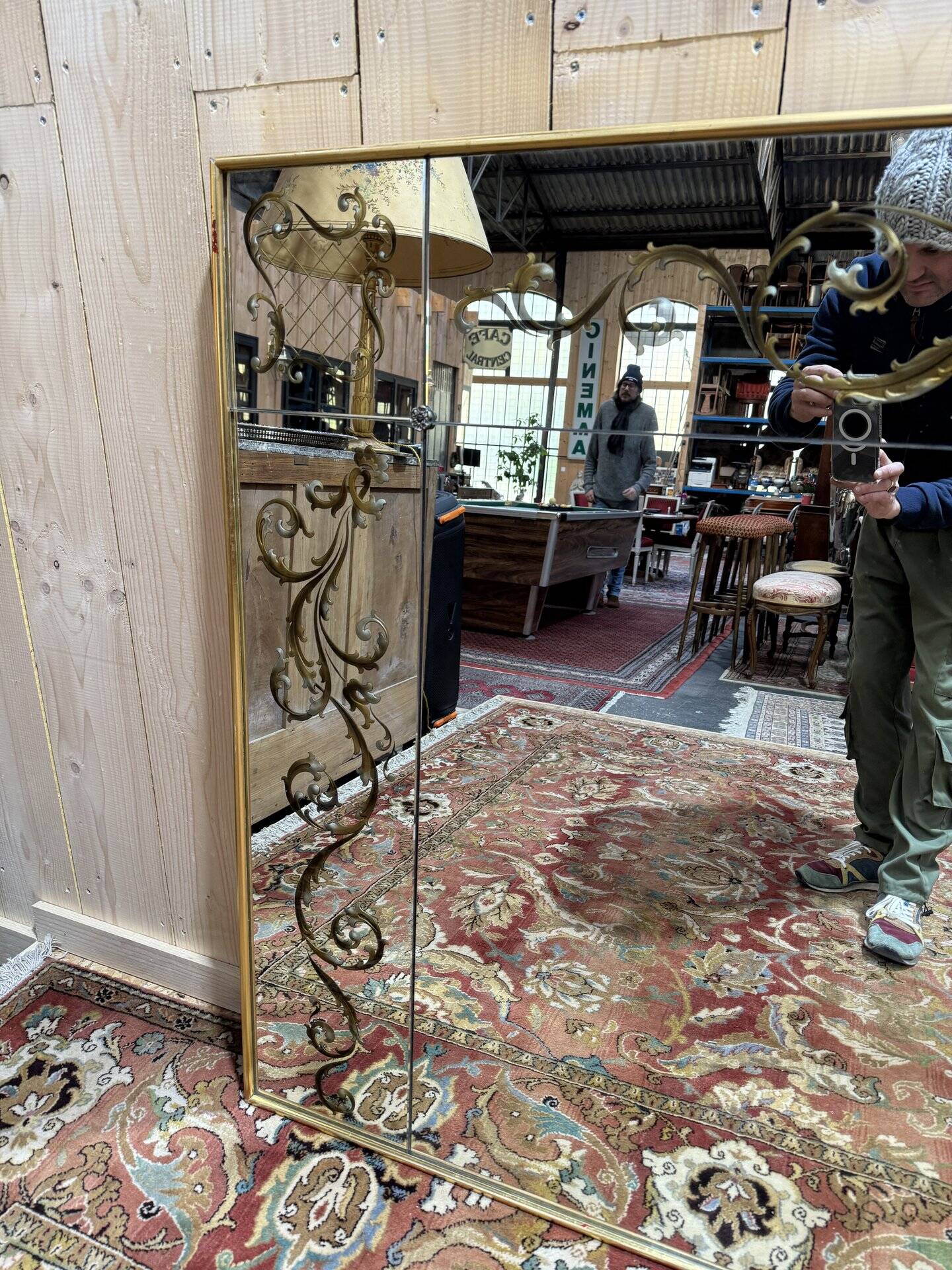 Venetian bistro/brasserie mirror in Art Nouveau verre églomisé