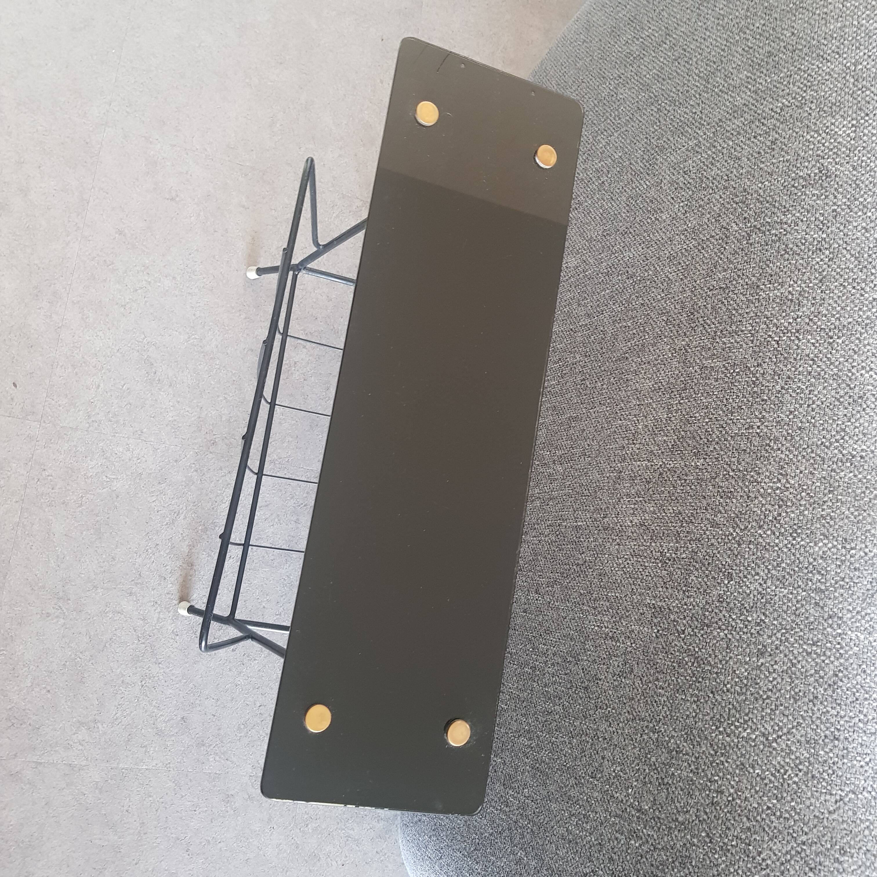 Magazines holder in metal / bakelite