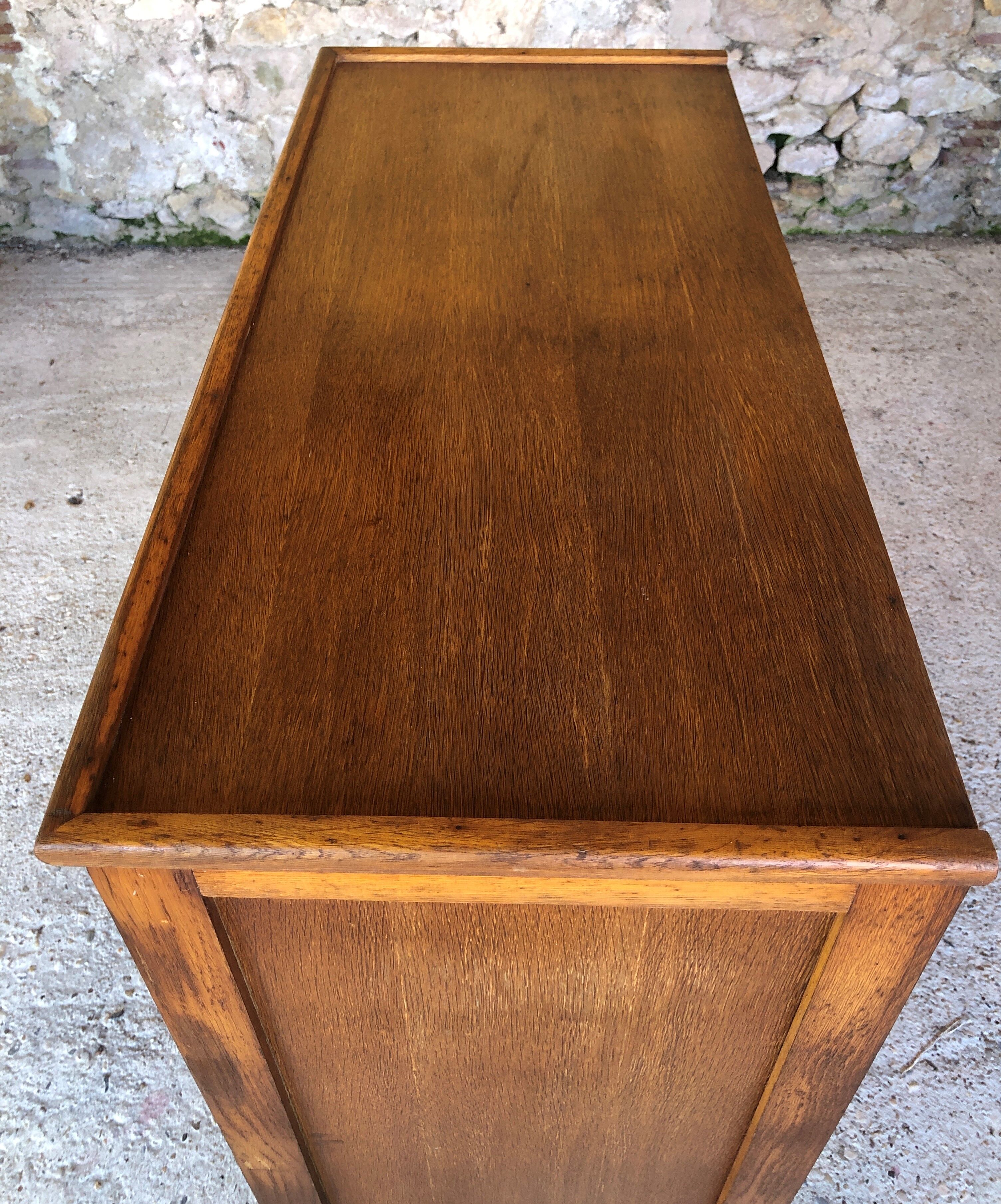 Vintage dresser 1960