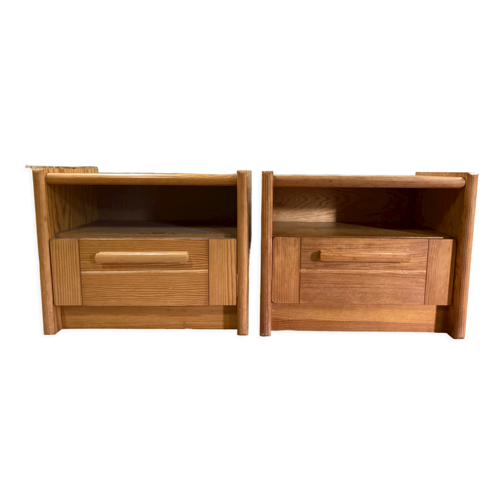 Paire de chevets en pin des années 90 meubles en bois vintage