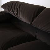 Maralunga sofa by Vico Magistretti