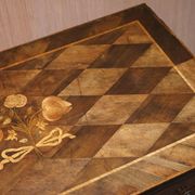 Commode parquetry marqueterie continentale circa 1780