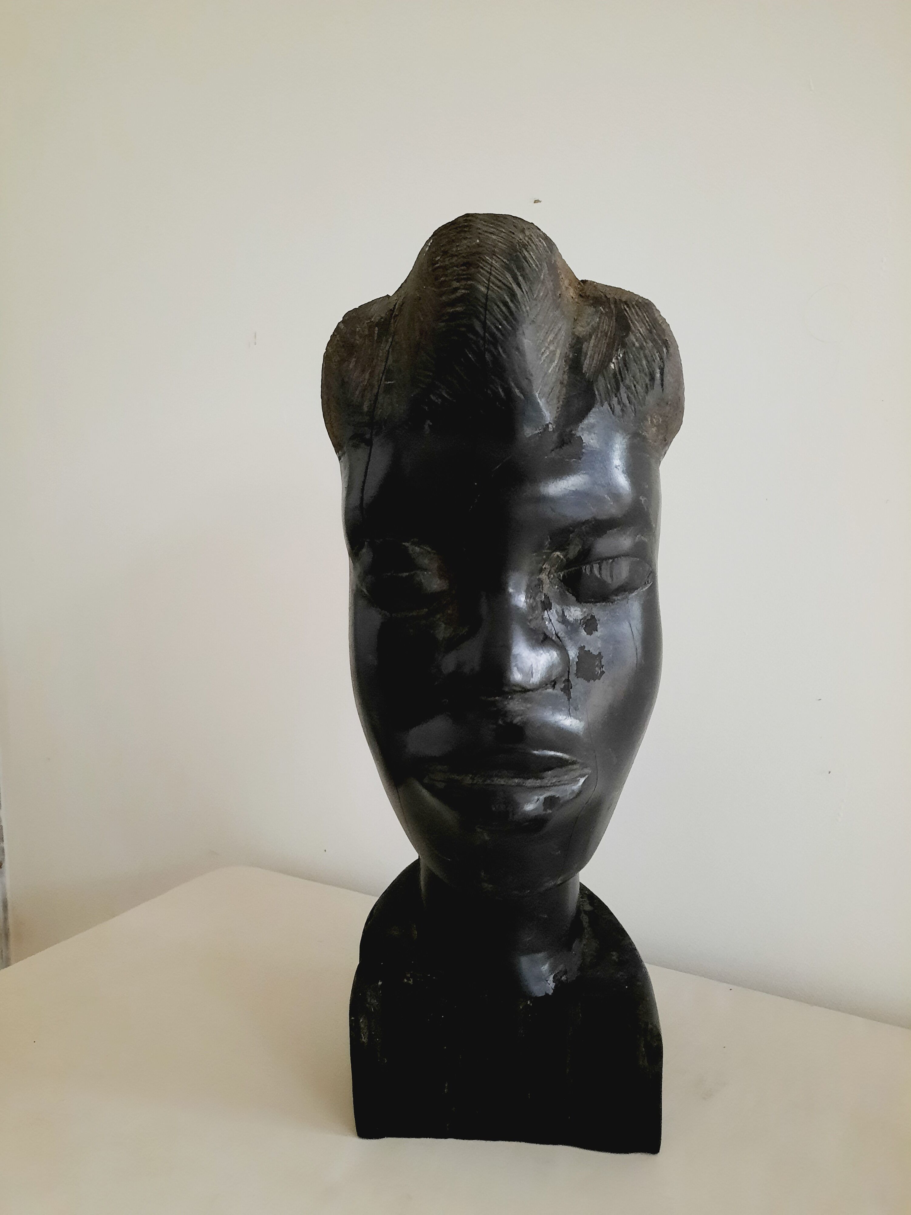 Black wooden head