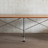 Bureau modèle "Spatio" par Antonio Citterio édition Vitra