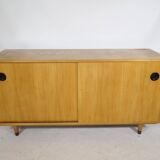 Buffet à portes coulissantes Erich Stratmann années 1960, orme