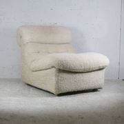 Chair "Space Age" in unbleached wool, France, circa 1970