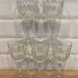 Set of 5 wine glasses