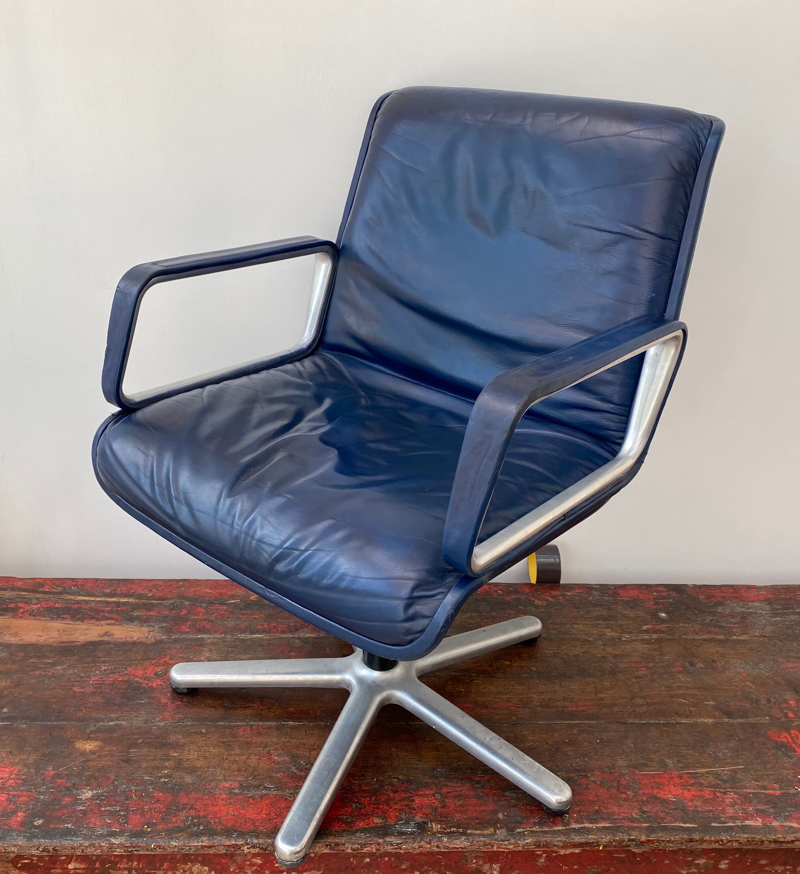 Vintage navy Blue Leather Office Chair by Wilkhahn