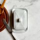 Beurrier Pillivuyt en porcelaine blanche