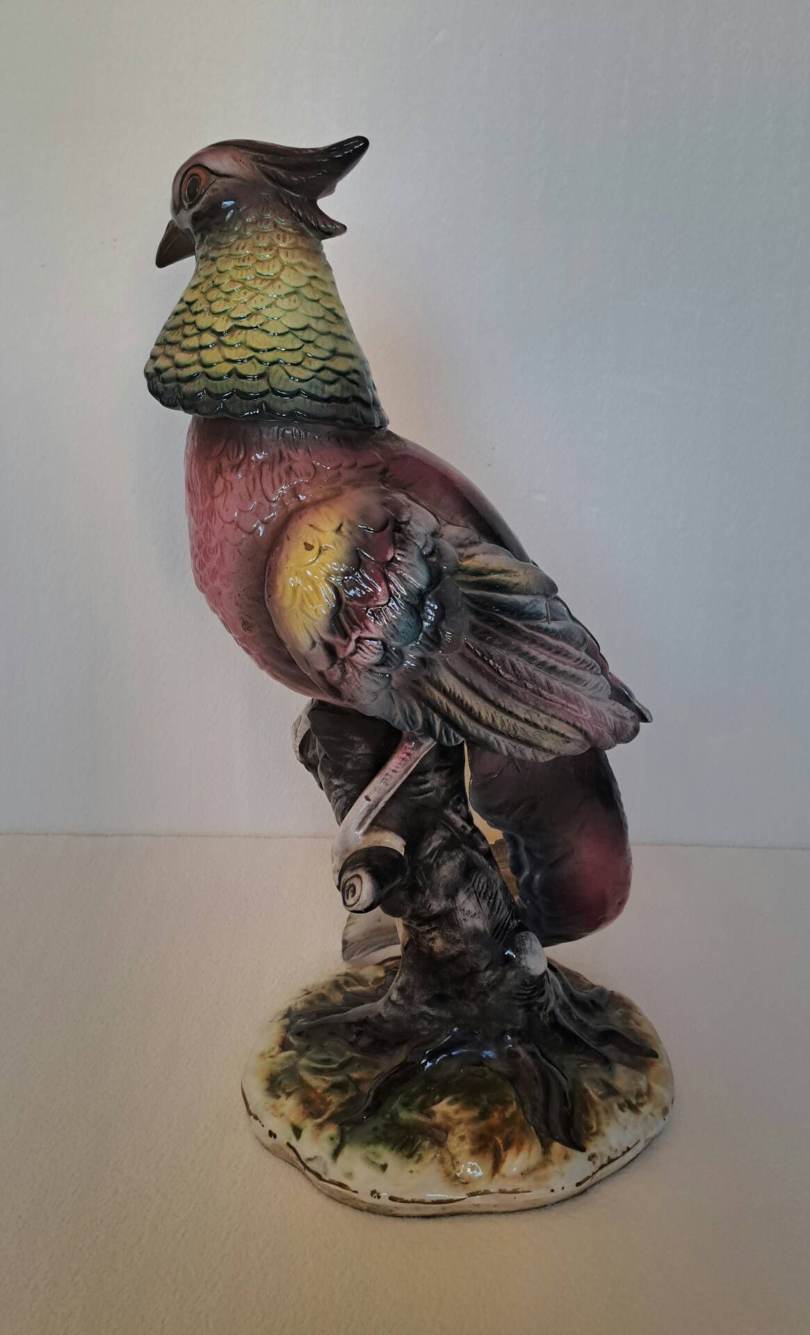 Large rooster sculpture in Capodimonte porcelain.