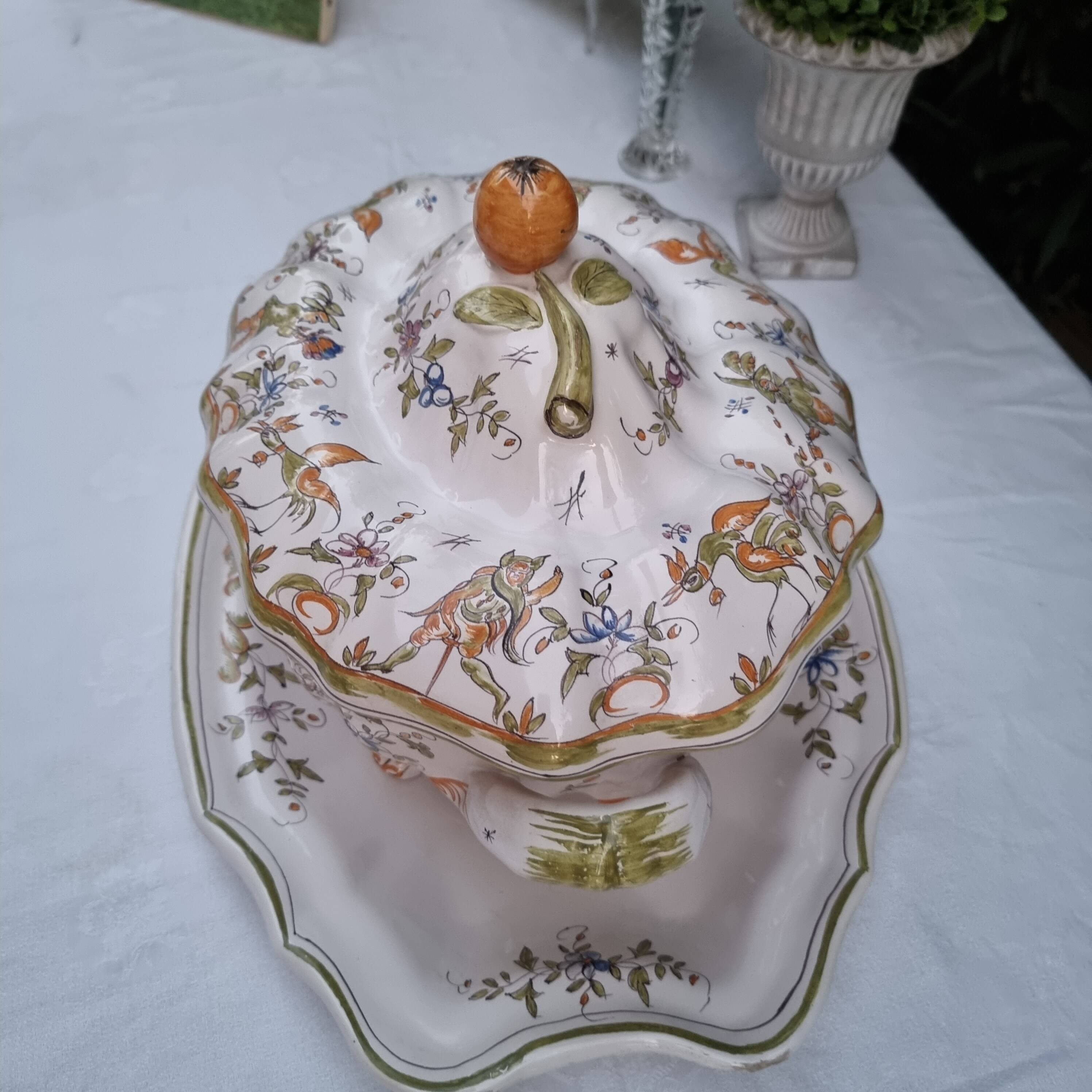 Large vintage French porcelain soup tureen from Moustiers Martres Tolosa