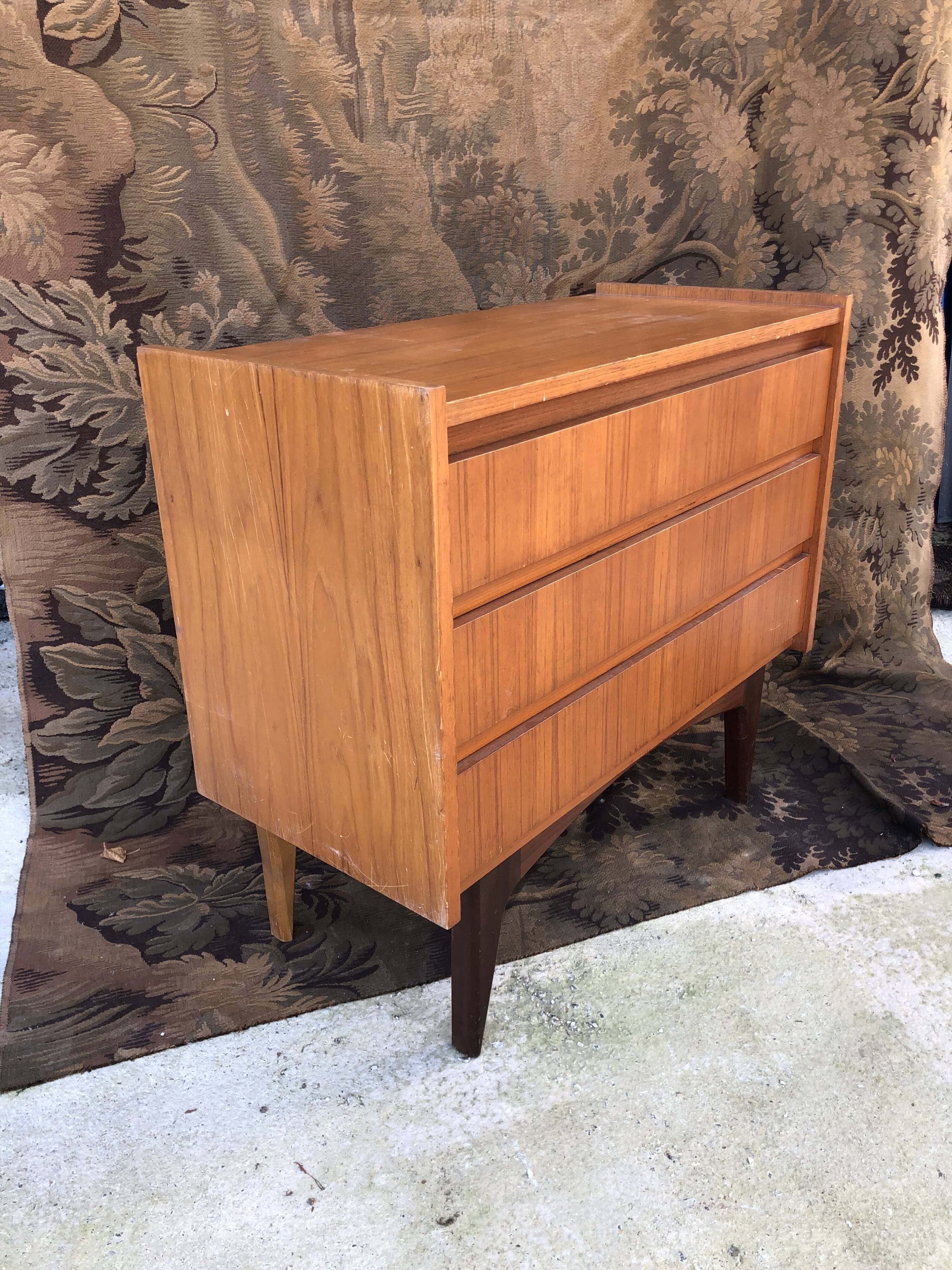 Vintage solid wood chest of drawers