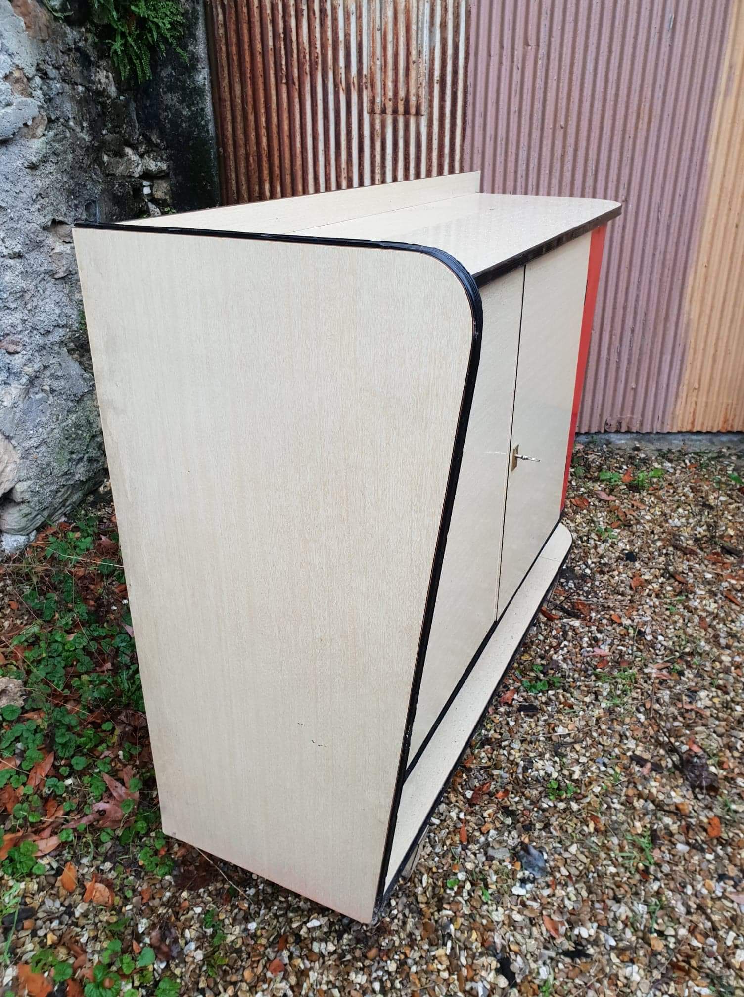 Bar formica