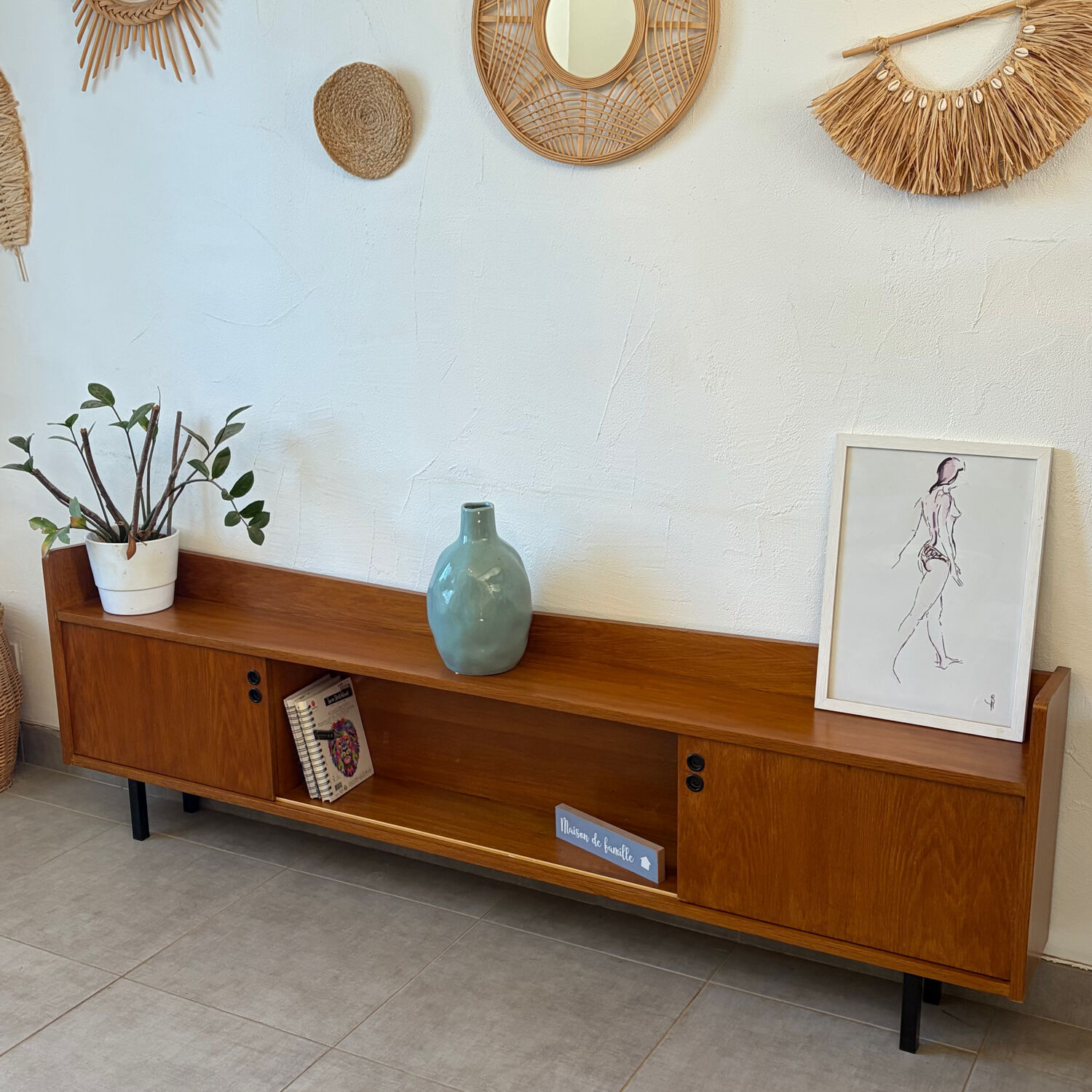 Vintage low enfilade from the 1960s (shallow)