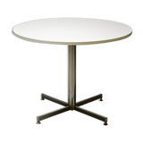 Round table dining room of the 60s/70s vintage design