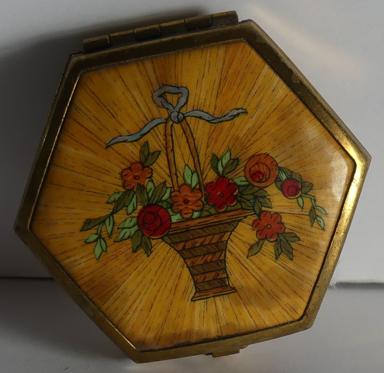 Houbigant powder maker